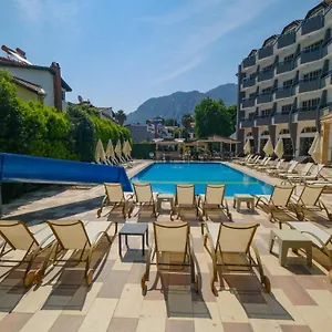Отель Club Selen Ичмелер