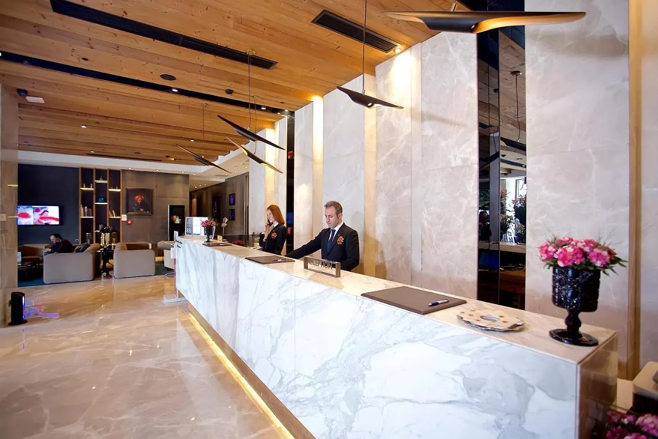 *****  Dosso Dossi Hotels & Spa Downtown Istanbul Turcia